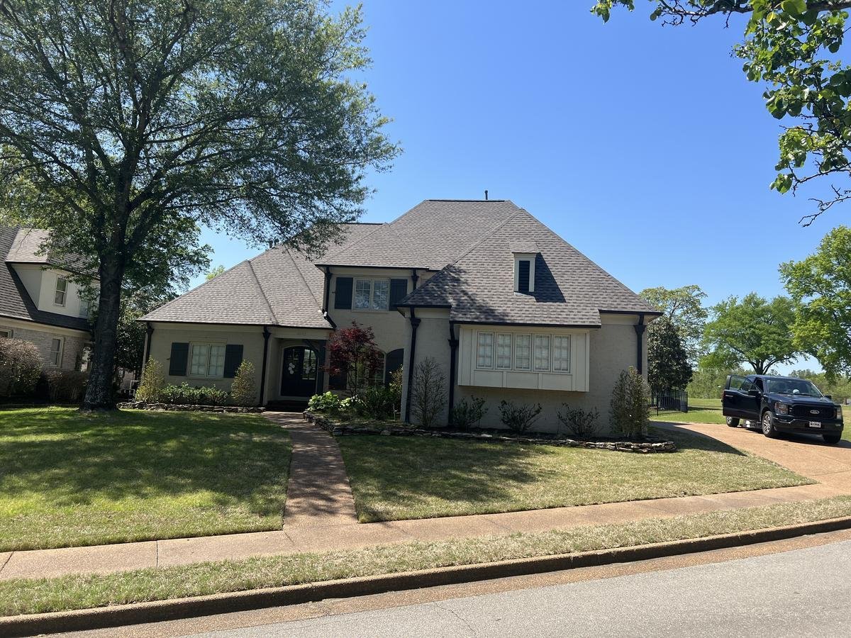 Aerial roof Southaven MS
